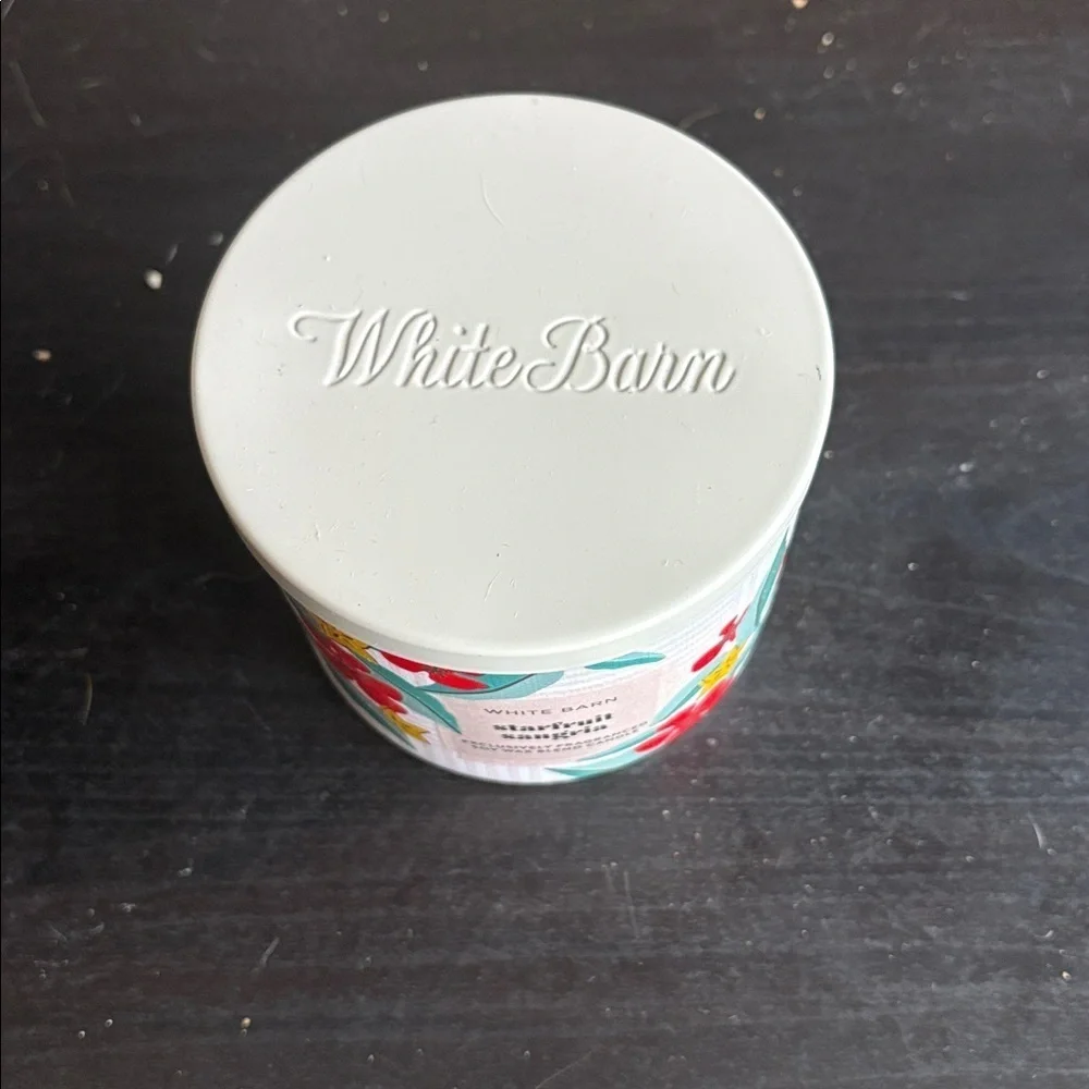 White Barn Starfruit Sangria 3-Wick Candle 14.5 oz Never Burned